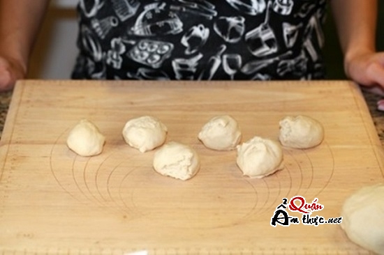 cach-lam-banh-bao-kim-sa-ngon Cách làm bánh bao kim sa