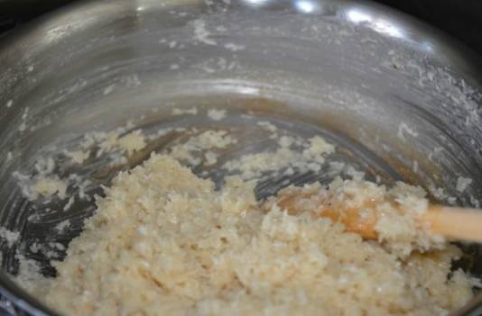 banh-dua-nuong Cách làm bánh dừa nướng giòn rụm