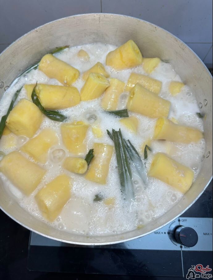 khoai mì luộc nước cốt dừa